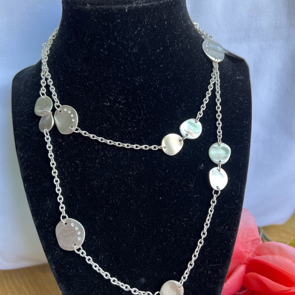 Cookie Lee silver tone Necklace NWT - Picture 2 of 5